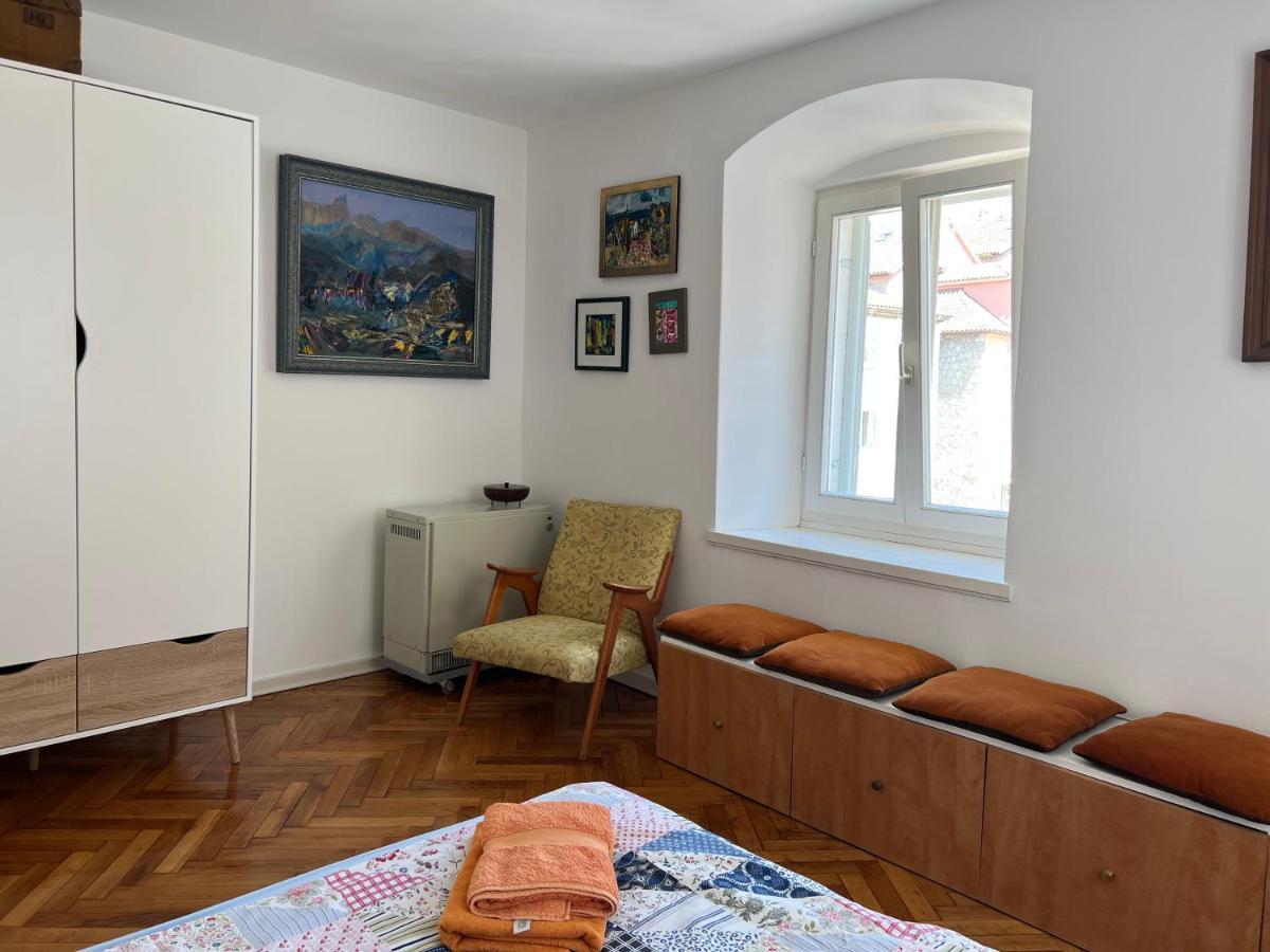 Old Town Apartmán *